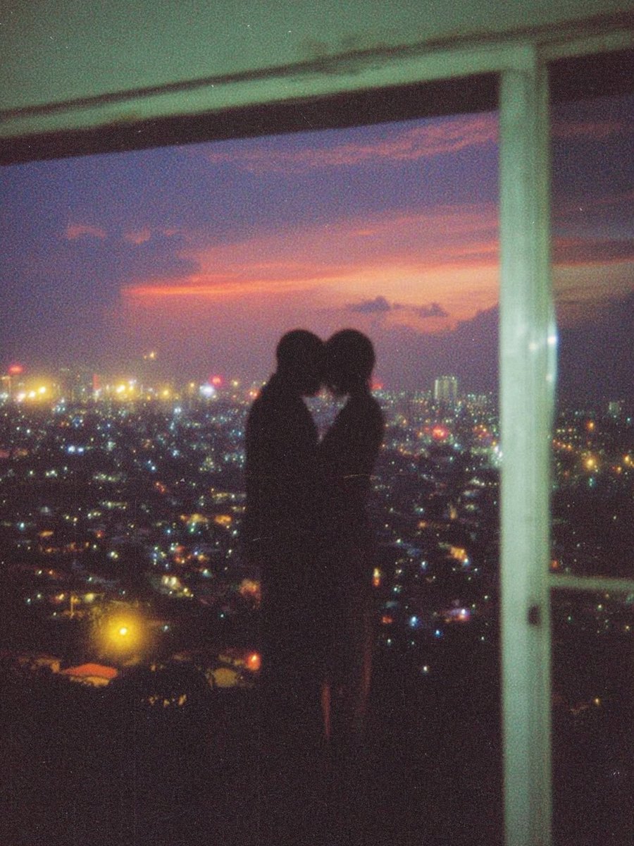 "Our hearts beat in the same rhythm, our destiny is one."