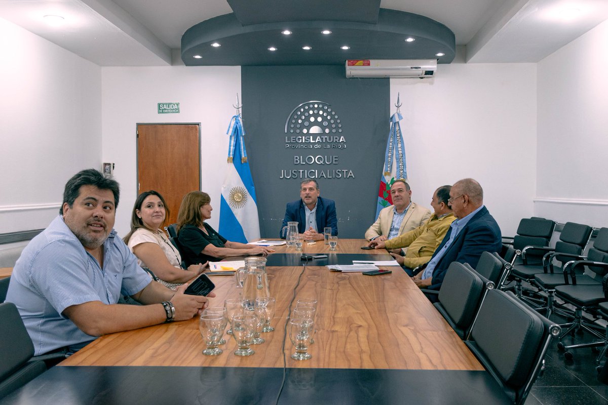 Legislatura La Rioja tweet media