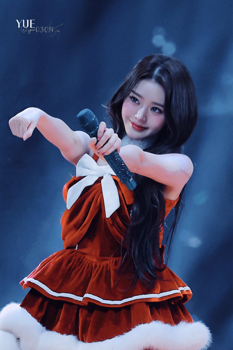 251225🎄

#아이브 #IVE #장원영 #JANGWONYOUNG #원영 #WONYOUNG #ウォニョン
#AprilFoolsDay #张元英