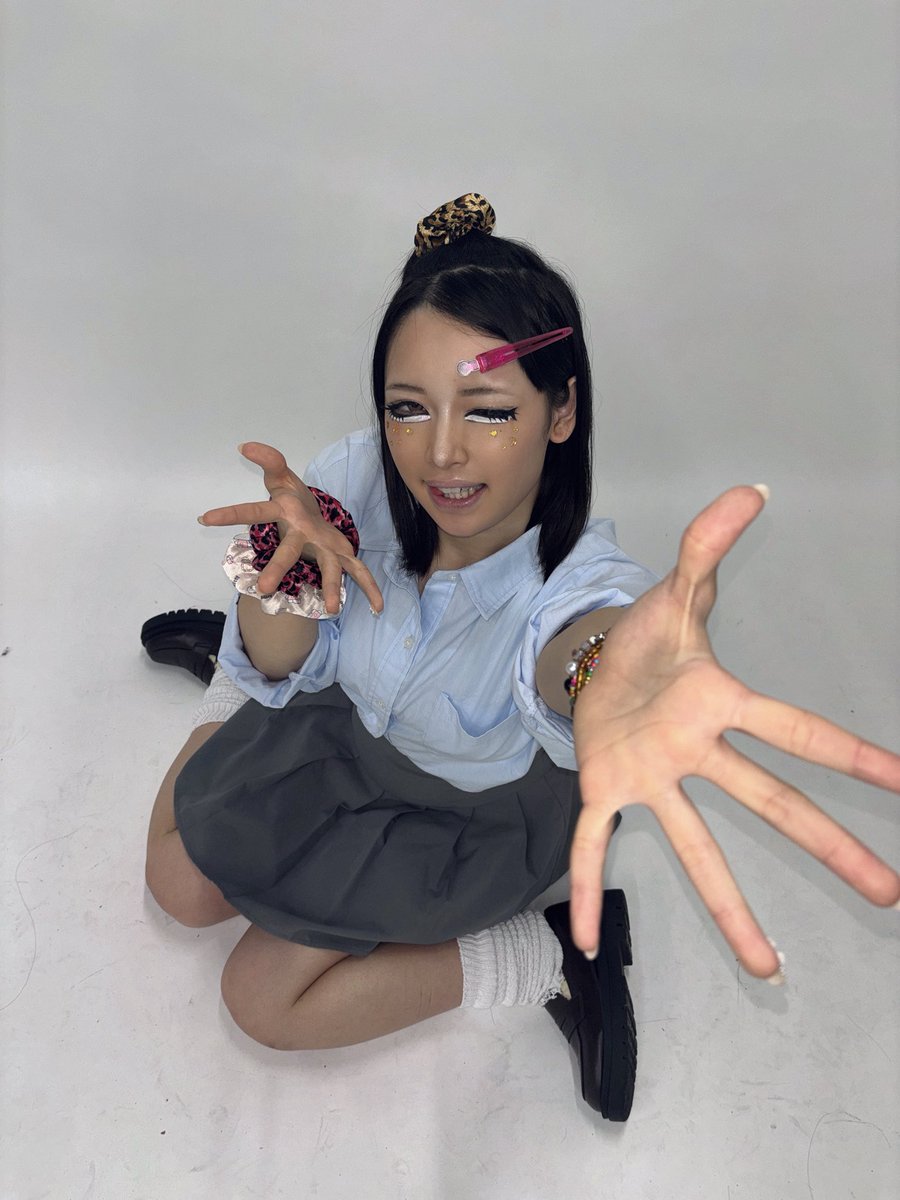 綾瀬いろは 【MELYUME】 tweet media