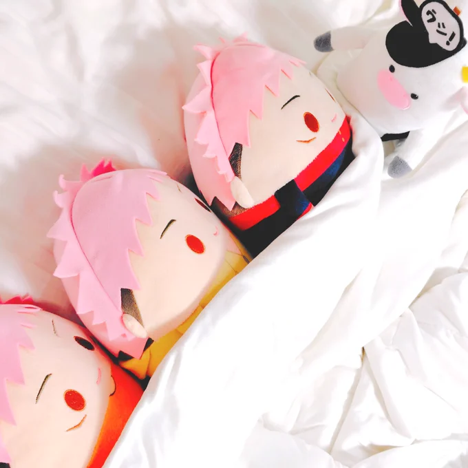 いたどり!おはウシ! おはよー! ちゃんとみんな紹介できた? この家、今日誕生日のやつ多いよな ウシ!ばっちウシ!