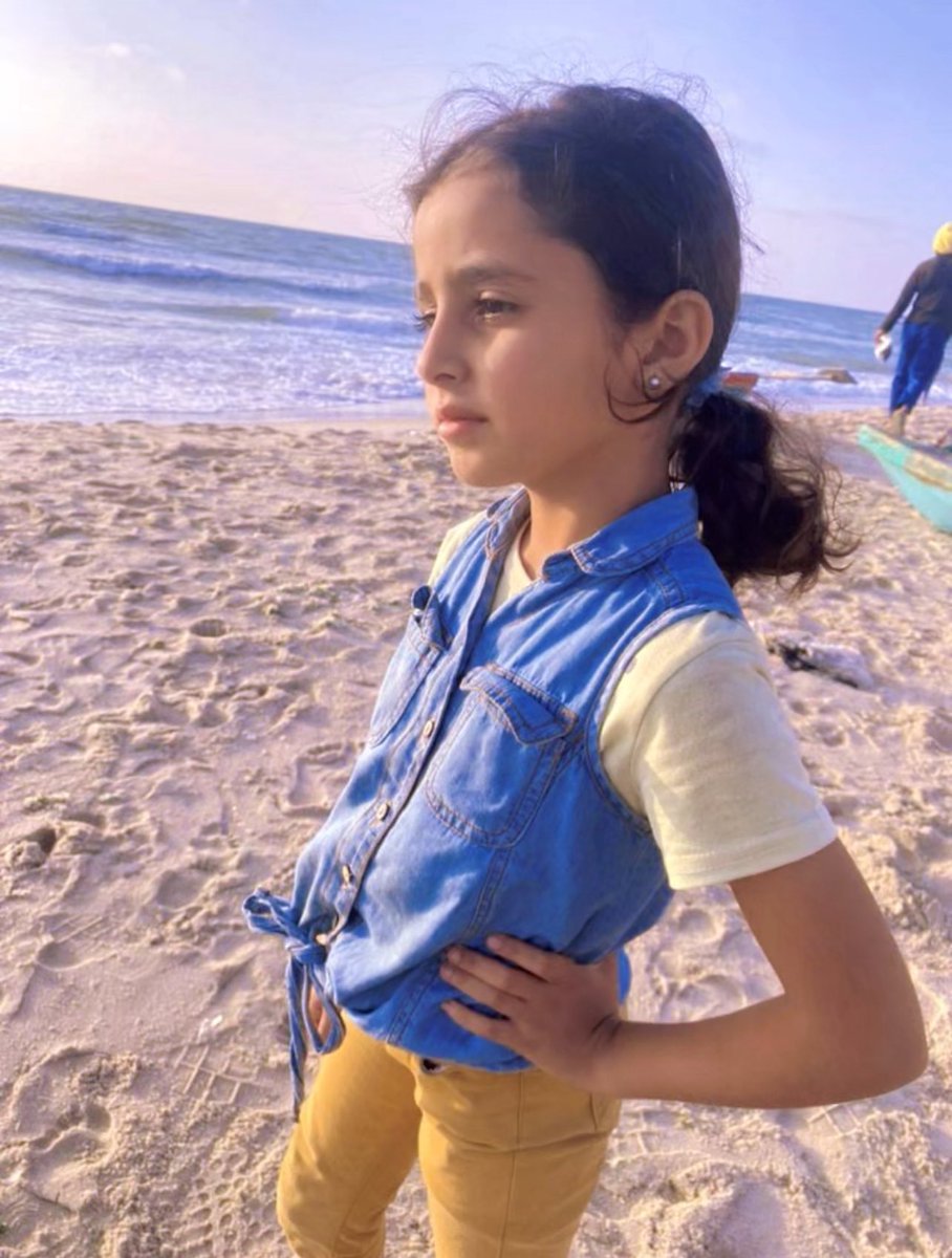 M a h a 𓂆 tweet media