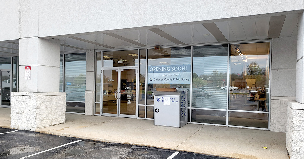 dbrl's tweet image. The temporary location for the Callaway County Public Library opens Wednesday, April 1 at Churchill Plaza, 1855 N. Bluff Street, near Walmart. (And before you ask, no, this isn't an April Fools' joke!) More info at dbrl.org/project-updates

#fultonmo #callawaycounty #renovations