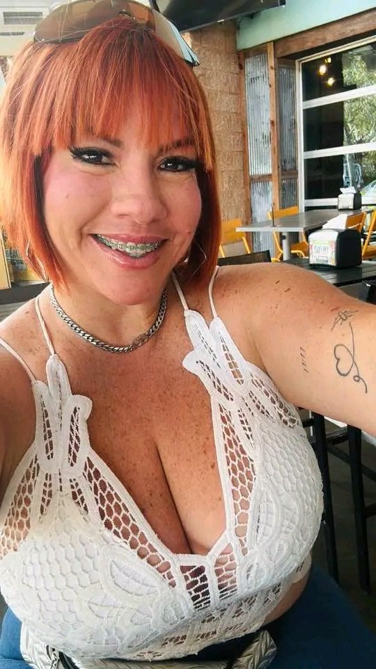 Carolin_Milf🍑 tweet media