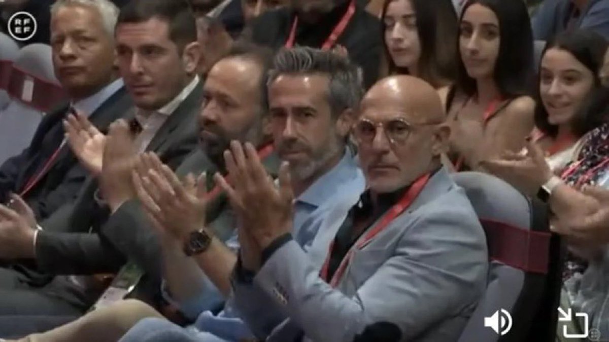 Perico Que Vola tweet media