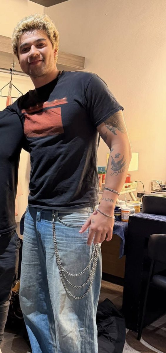 pati is ☆ on tour tweet media