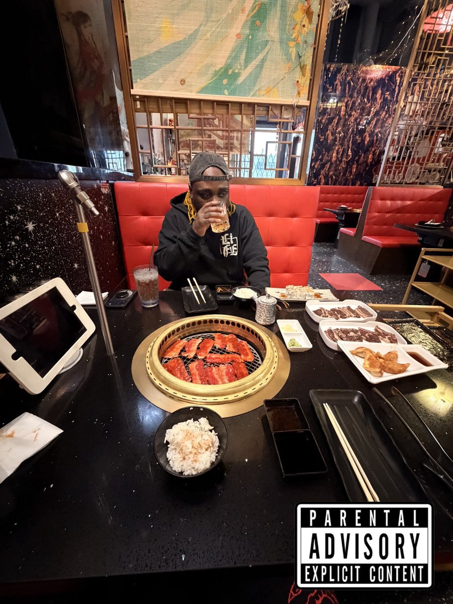 (insert name here) tweet media