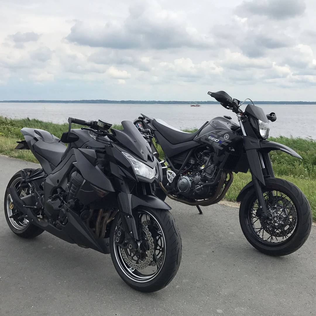 MoreMotorcycles's tweet image. #Kawasaki &amp;amp; #Yamaha