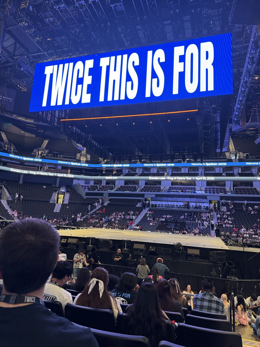 Liya is seeing Twice & BTS -`✮´- tweet media