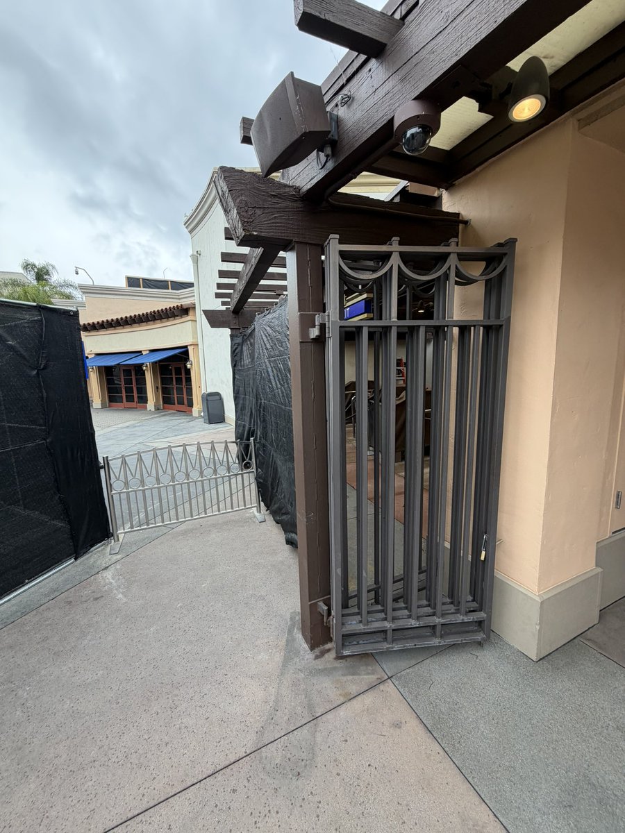 Christian tweet media