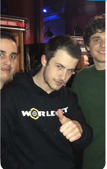 millie 🍎 tweet media