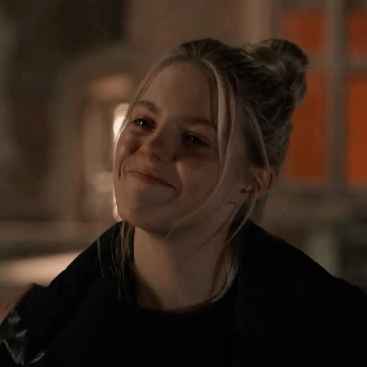 𝐕𝐚𝐞𝐥𝐥𝐚 𝐕𝐞𝐥𝐚𝐫𝐲𝐨𝐧 tweet media