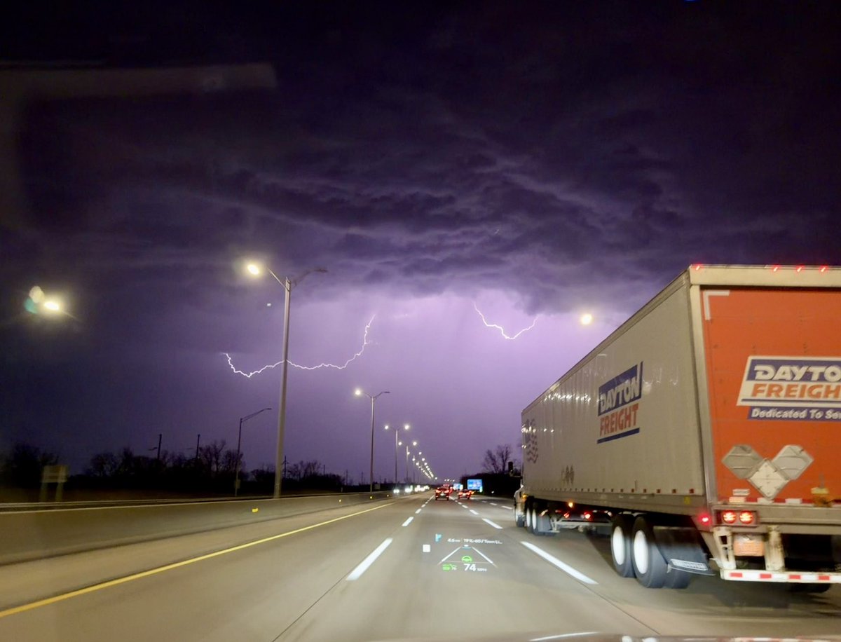 𝚏𝚊𝚋𝚒𝚘 tweet media