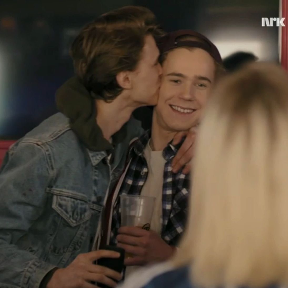 belle 🪩 tweet media