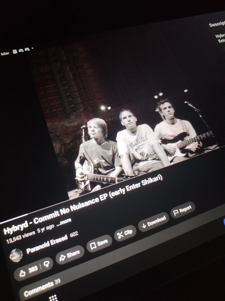 𝐌𝐨𝐥𝐥𝐢𝐞 ⎊ tweet media