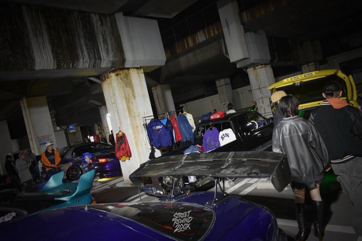 STREET REWIND 200X tweet media