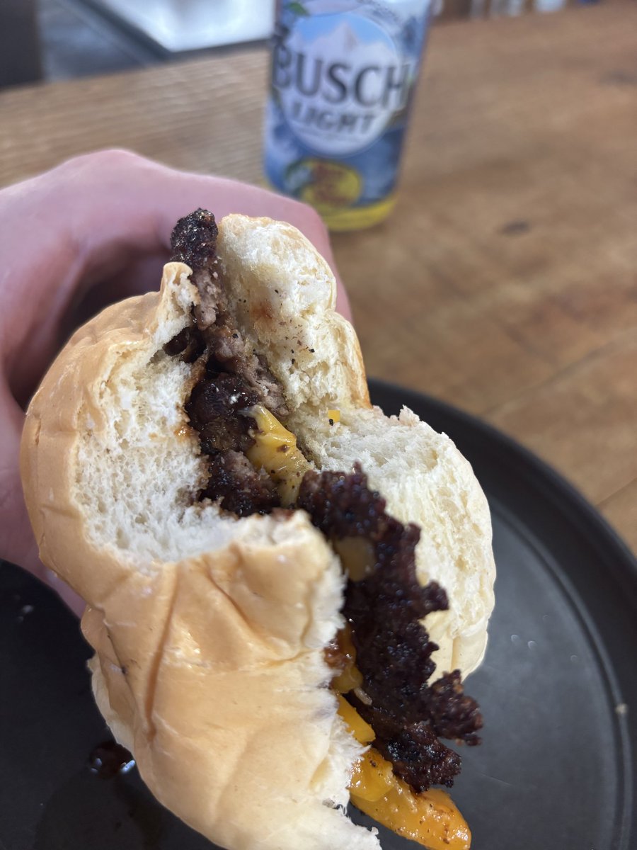 Stevie “J Cuh” Janowski tweet media