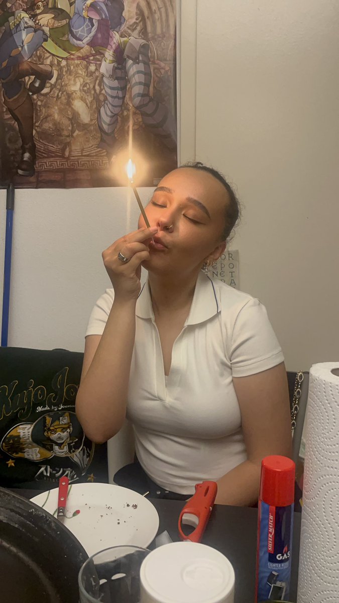 𝐴𝑛𝑛𝑒-𝑆𝑜'𝑀𝑎𝑐 tweet media