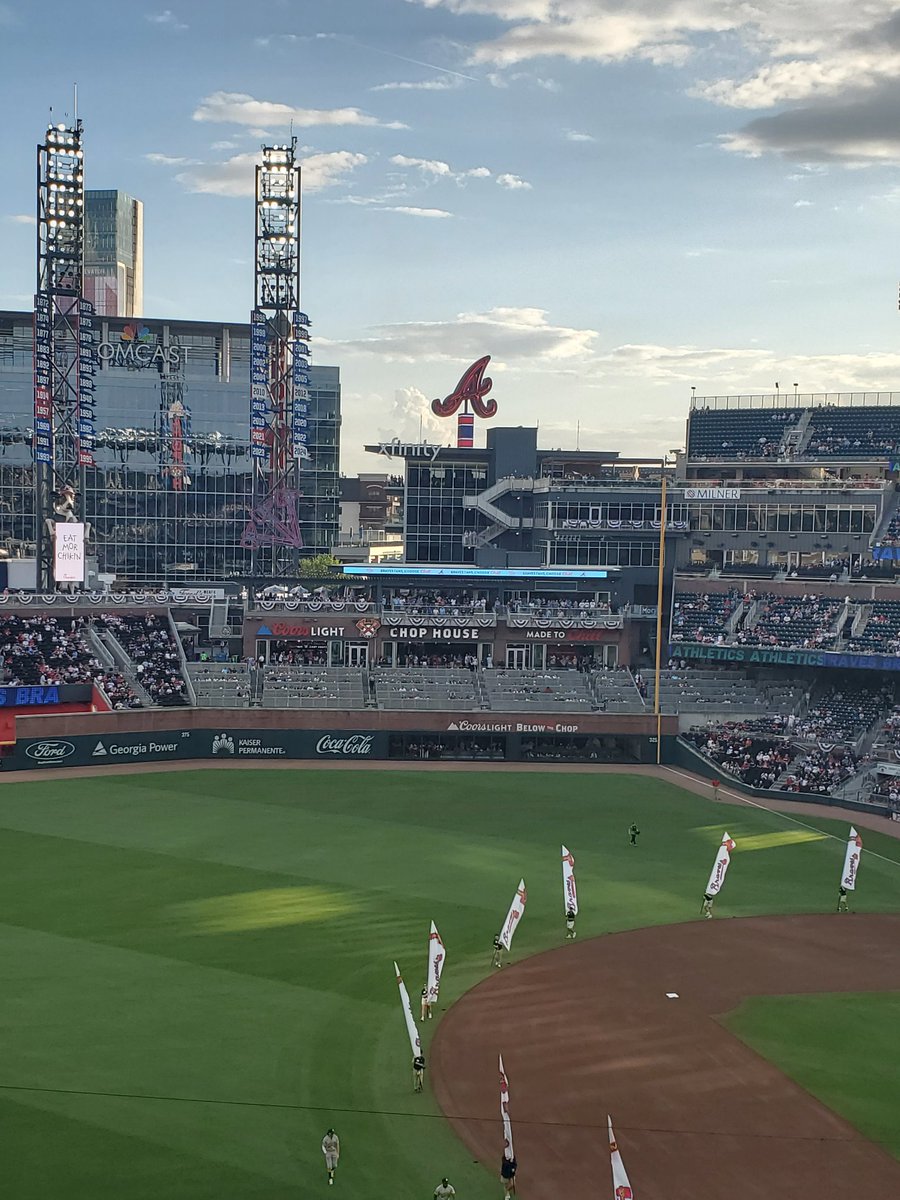 Miss Jay 🙃 tweet media