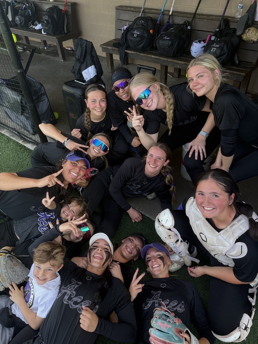 KateLosh-2028 RHP/UTL tweet media