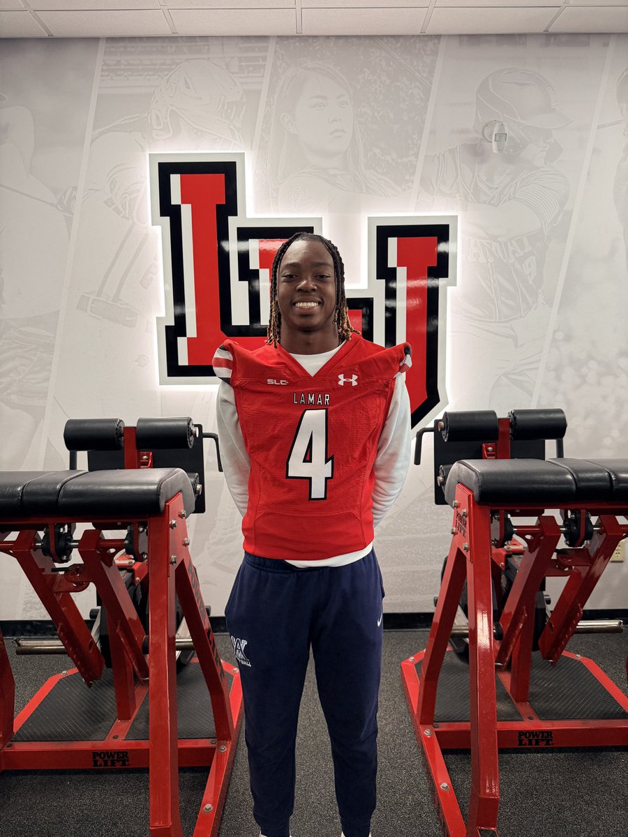 ChaseDeon4's tweet photo. Enjoyed my Junior Day visit with @LamarFootball! Great facility and great coaching staff! Thanks for the great hospitality!
@Coachjscog @COACH_BKEAN @CoachWudtee @imCoachWilliams @CoachDaleen https://t.co/xYJszothRQ