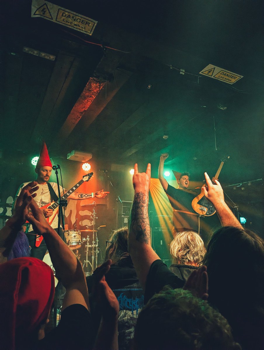 LS11_Tom's tweet photo. Gnome. Gutted I didn't get a hat.

31/03/26 - Rebellion, Manchester https://t.co/CQeI2n4QBq