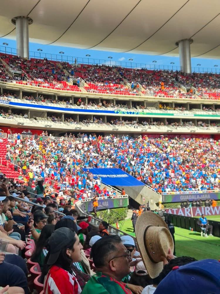 Martinalgui tweet media