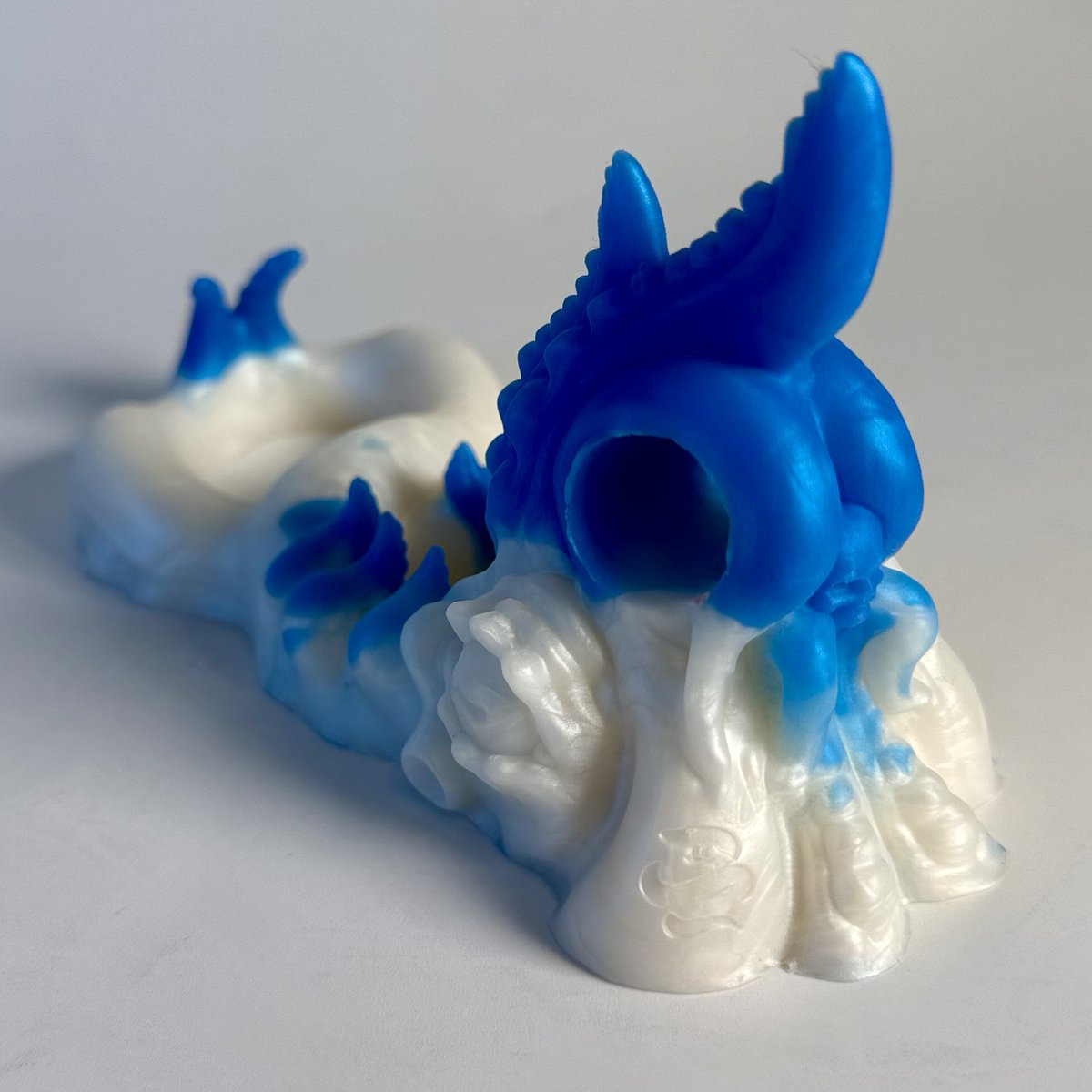 UncoverCreations tweet media