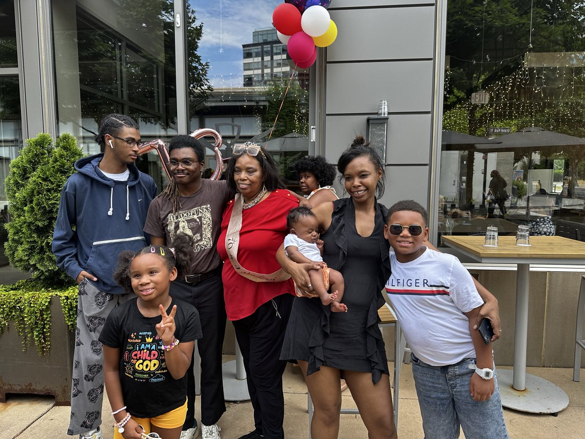 Never Sleeps tweet media