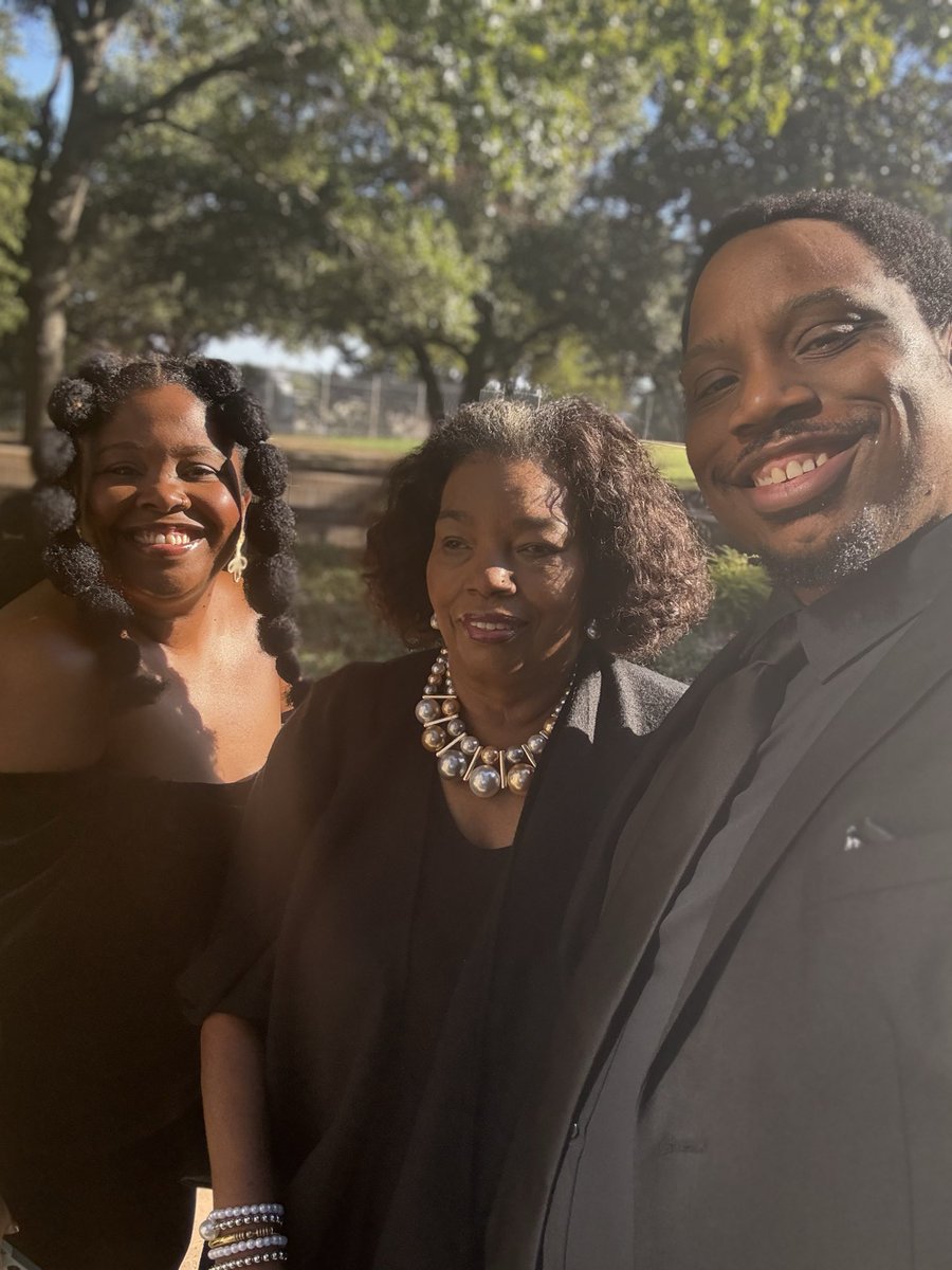 Never Sleeps tweet media