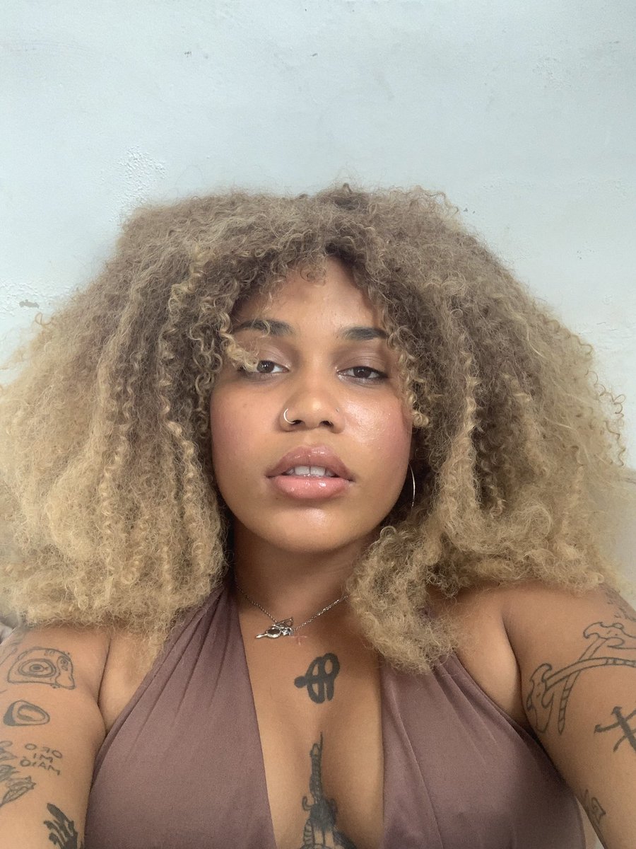 pastel com vinagrete tweet media