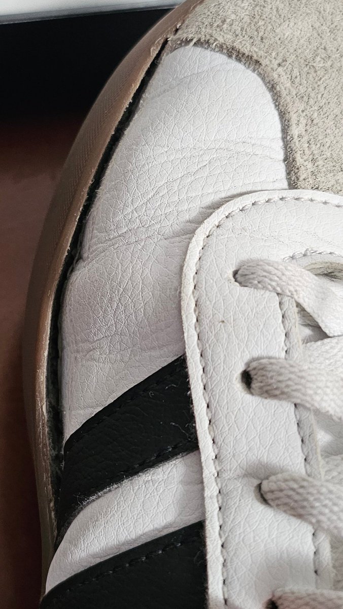 mandaknight63's tweet photo. @adidasUS bought these sneakers not even 6 months ago and they are falling apart. these are on rotation too, so I'm assuming it must be a manufacturer error. Tried to contact support but adidas website not working correctly. anyone else have this issue? https://t.co/HwIB91DAUe