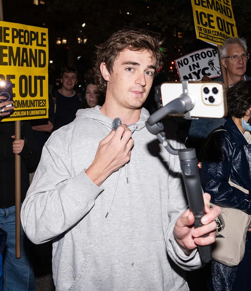 Right Scope 🇺🇸 tweet media