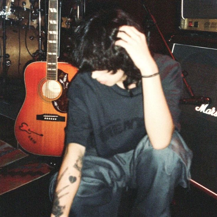 elys🪭 tweet media