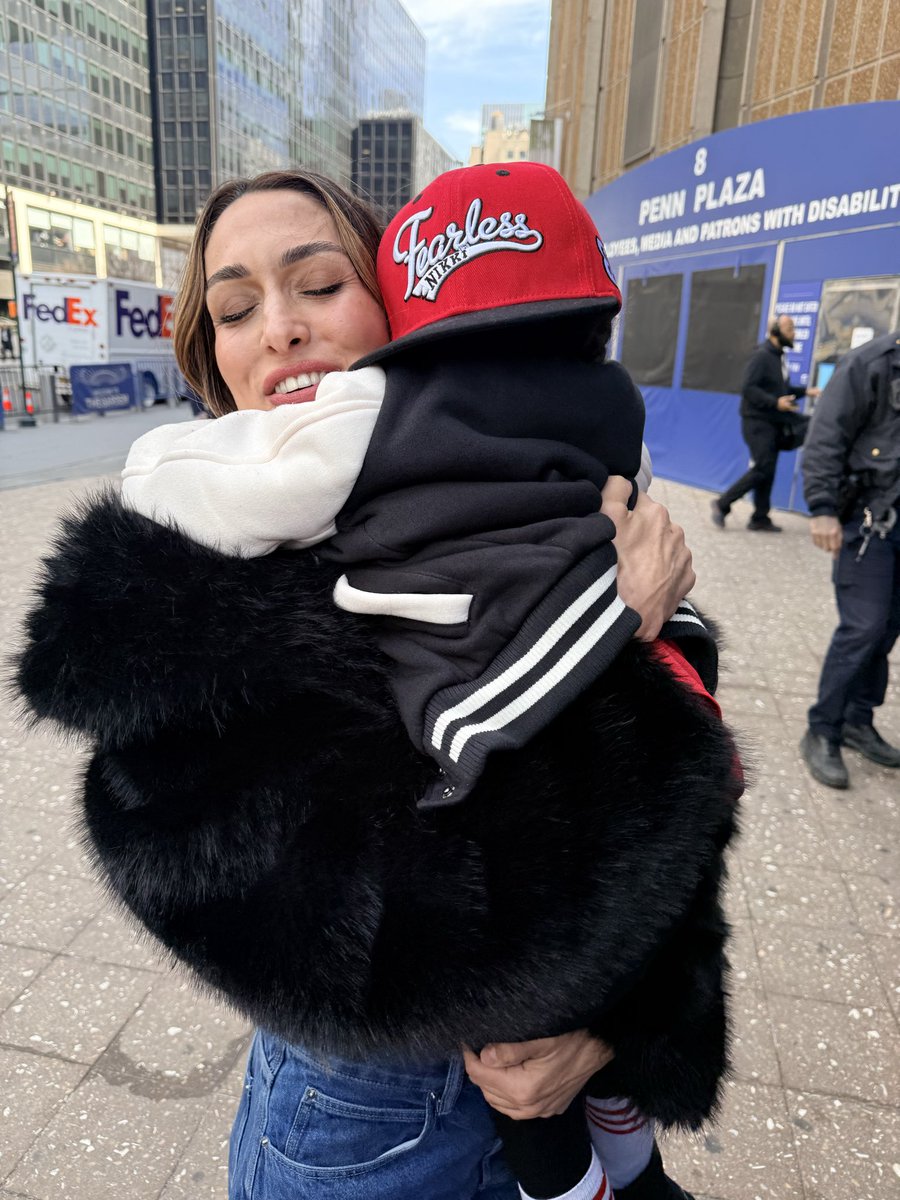 Prodigy_Banner's tweet photo. @NikkiAndBrie https://t.co/0PJu9mnjUf