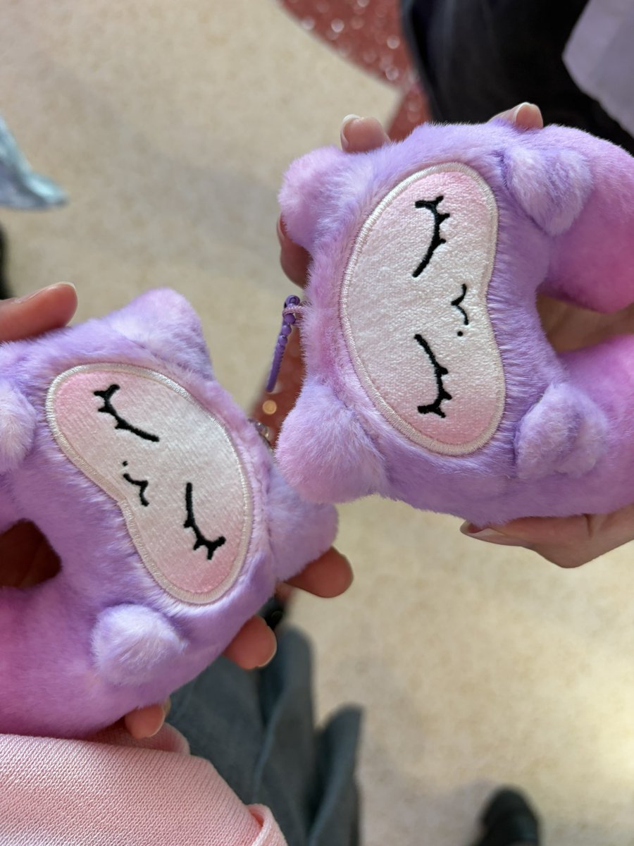 ari ꒰ྀི১ ໒꒱ིྀ tweet media