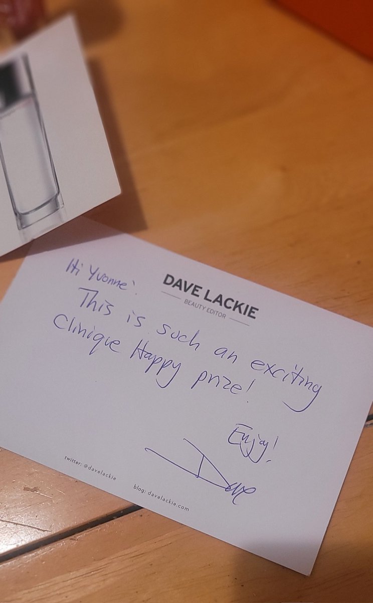 I'm beyond thrilled to receive this prize package! I love this scent, and orange is my favourite colour!
Thank you again😀🇨🇦
 <a href="/davelackie/">dave lackie</a> #happy #clinique