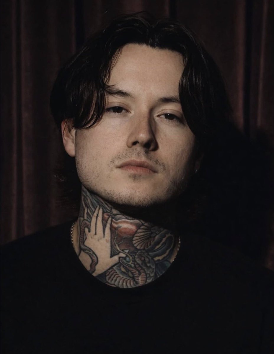 heavenishiding's tweet photo. literally going feral over this rn https://t.co/Ky3dJsYxHl