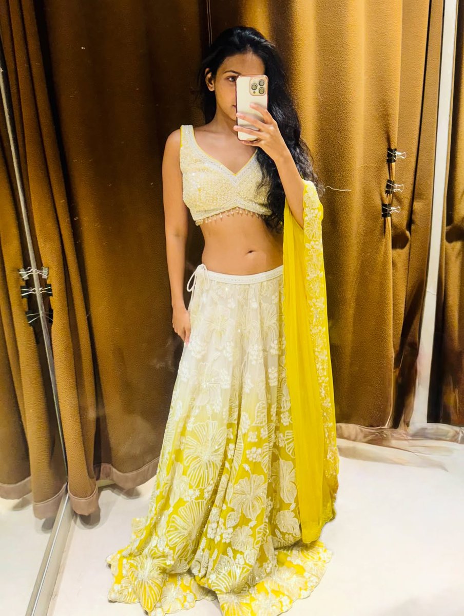 Yours Framefully tweet media