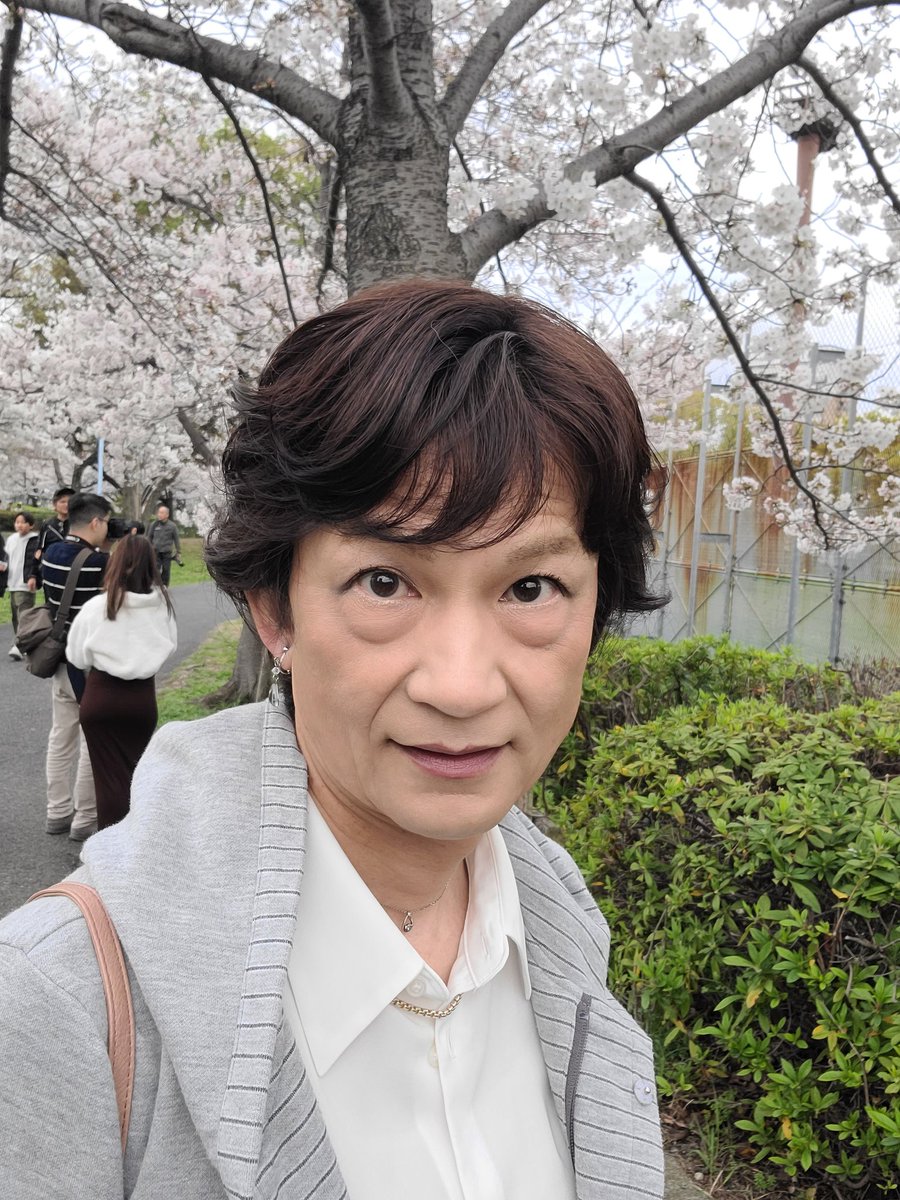 秋山　恵（けい）♂ tweet media