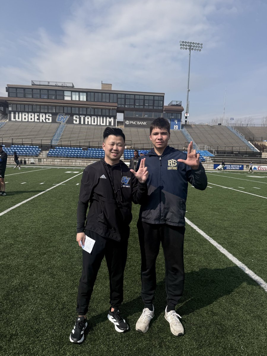 B_Kruz2030's tweet photo. Thank you Coach @CoachEReinhart and @CoachWooster for having me out and let me watch the practice!!Im gonna have to come back out for a game!! https://t.co/H09uO5FQvT