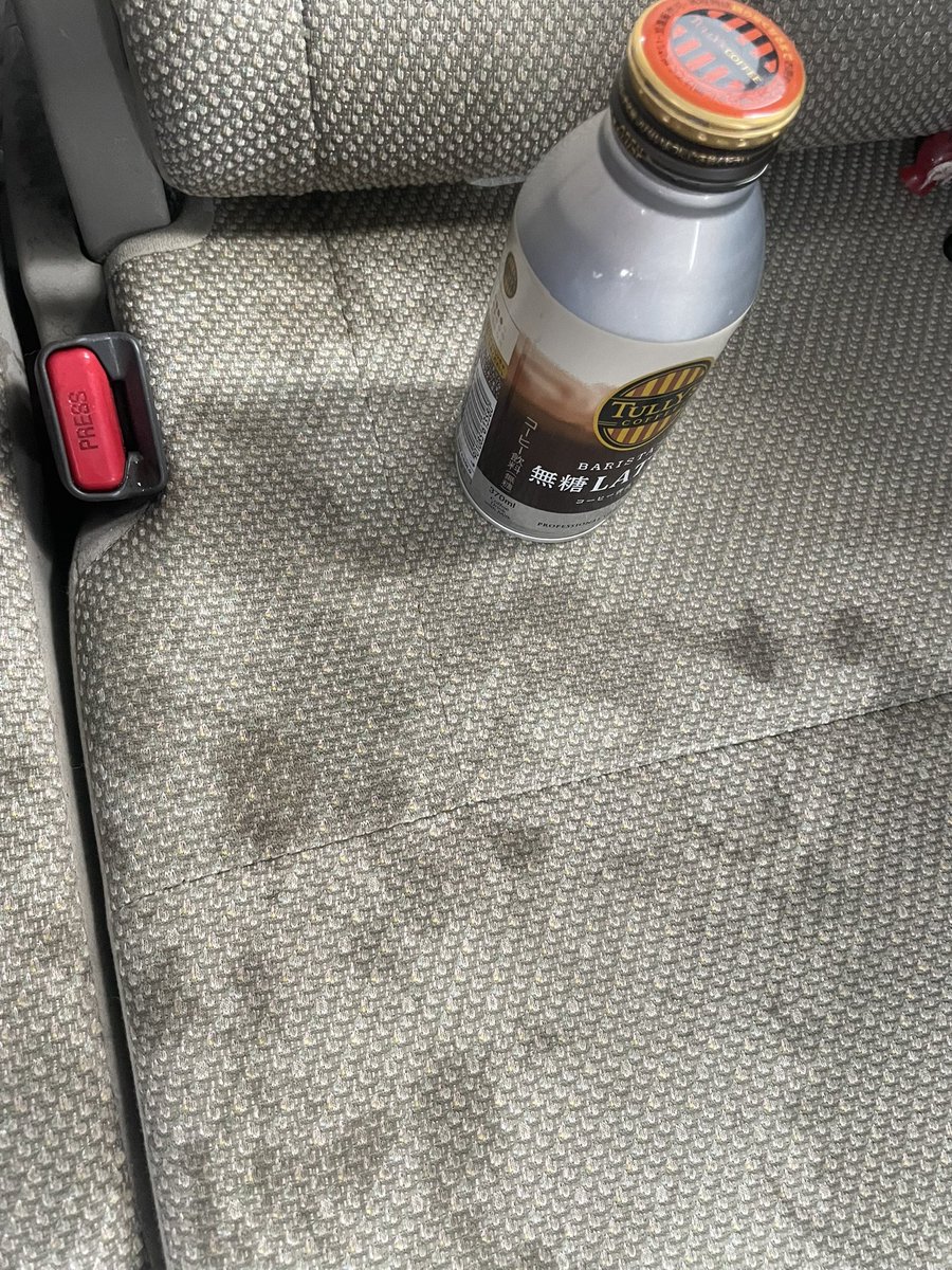 ちっき🥦🍅異世界日帰りごはん３巻出るよ tweet media