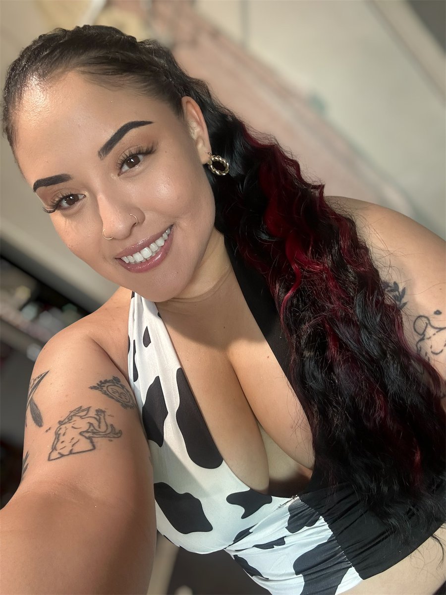 Yessicvnt tweet media