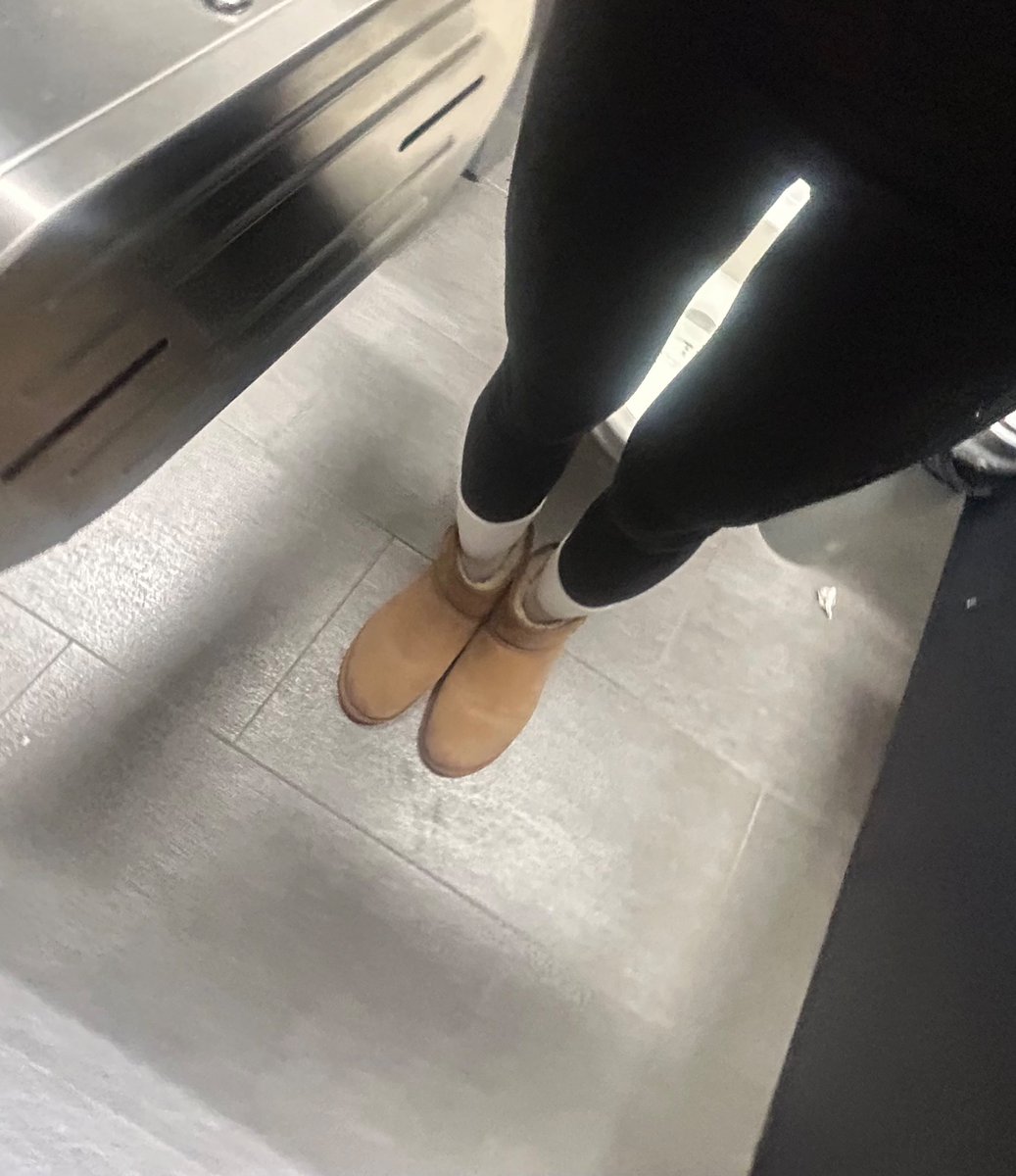 𝓇ℴ𝓇𝓎 🍰| 𝒻ℴ𝓇𝒸ℯ𝒹 𝓇ℯ𝒸ℴ𝓋 🥲 tweet media