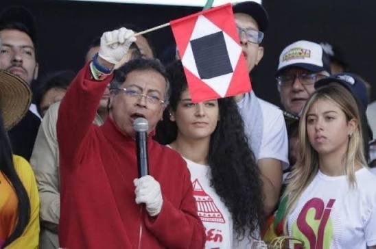 BogotáDF tweet media