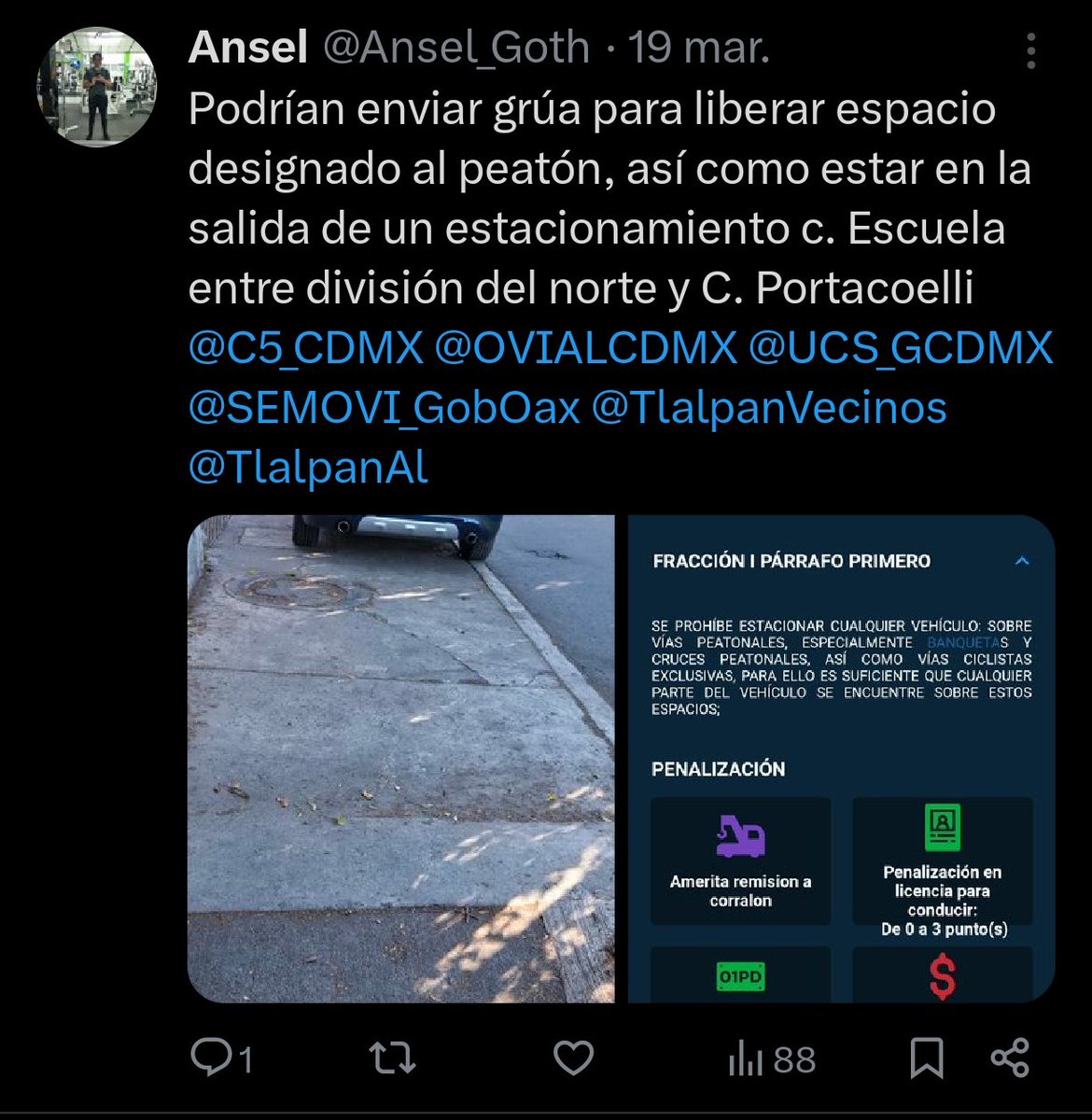 Ansel_Goth's tweet photo. Podrían enviar grúa para liberar espacio designado al peatón, así como estar en la salida de un estacionamiento c. Escuela entre división del norte y C. Portacoelli @C5_CDMX @OVIALCDMX @UCS_GCDMX @SEMOVI_GobOax @TlalpanVecinos @TlalpanAl es el mismo vehículo de siempre https://t.co/347z0E4HdJ