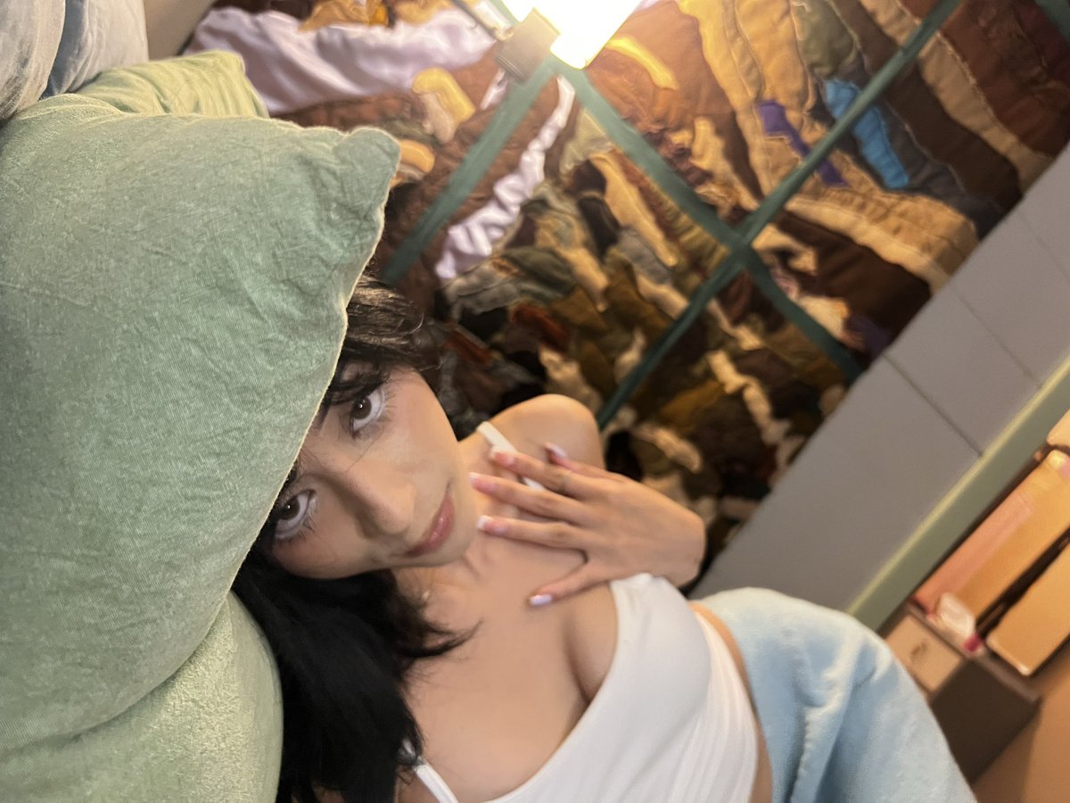 sadclownparadox tweet media