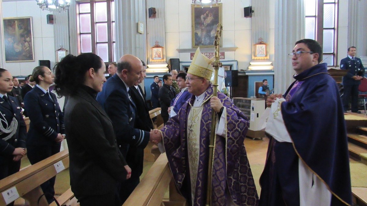 Fuerza Aérea de Chile tweet media