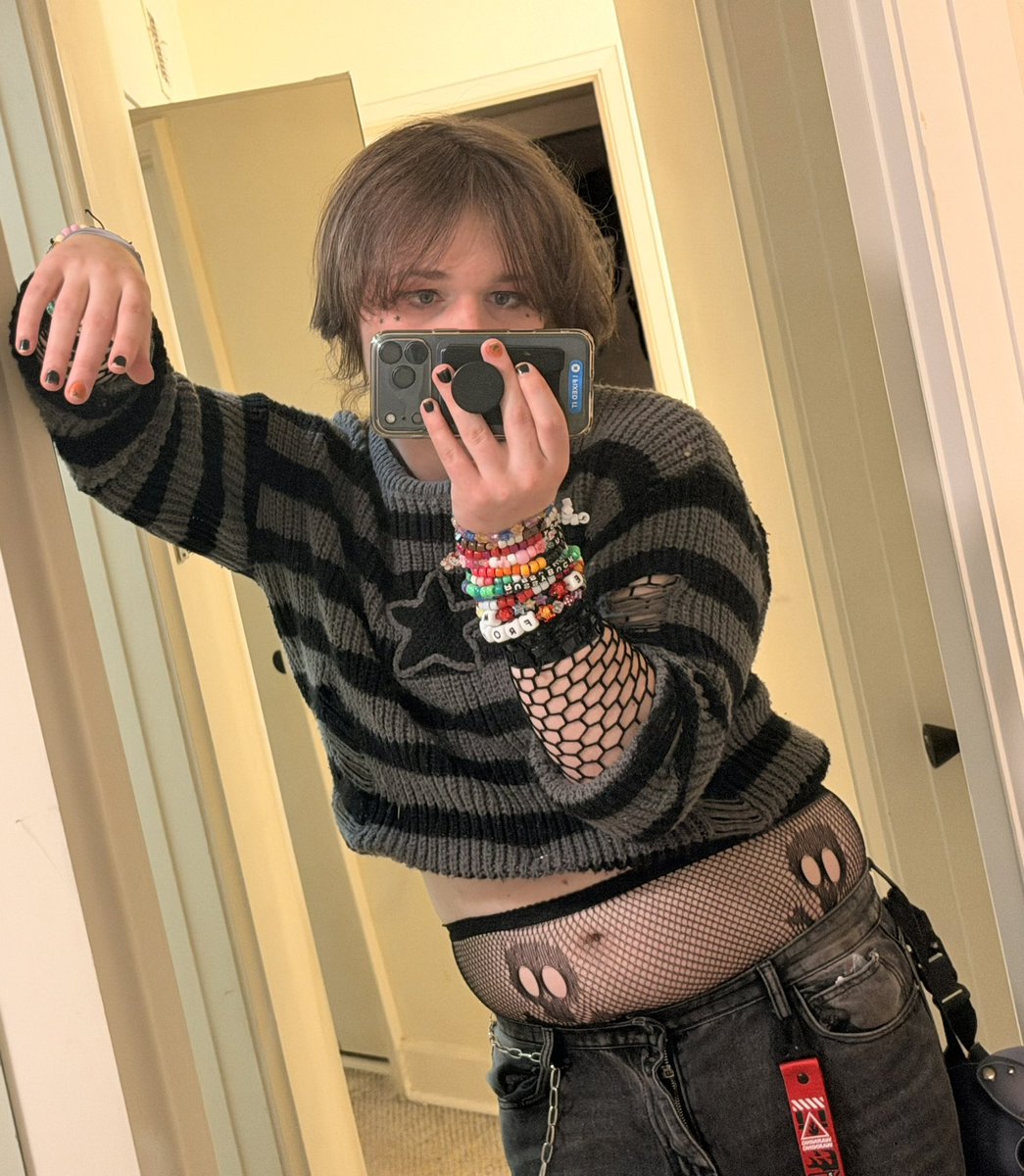 🔞 . ₊ ݁⟡flin⟡ ݁₊ . 🔜 LVFC tweet media