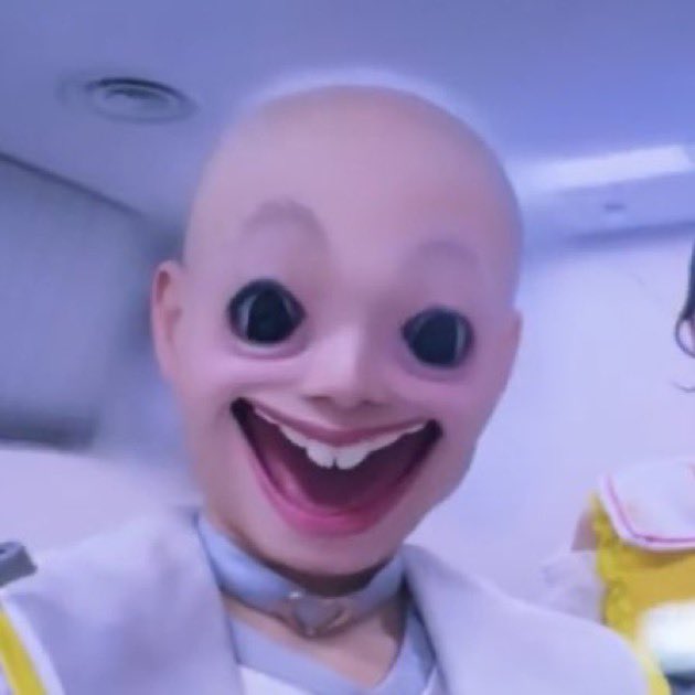 ゆいな tweet media